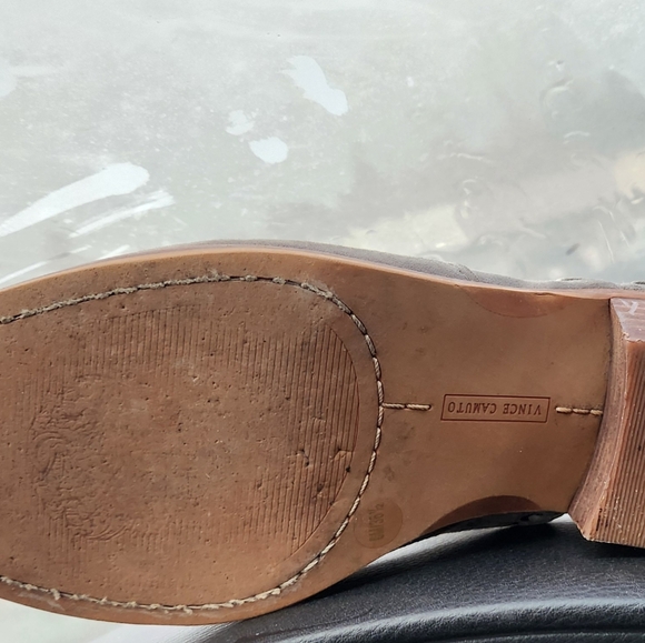 VINCE CAMUTO Ankle Boots - size - Picture 2 of 13